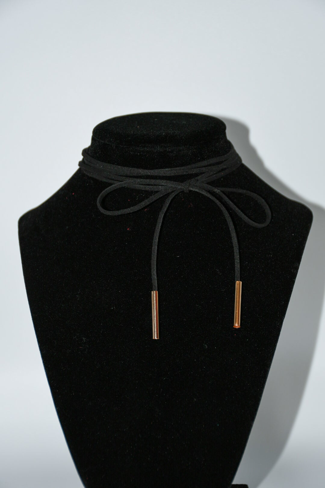 City Sleek Tie Choker