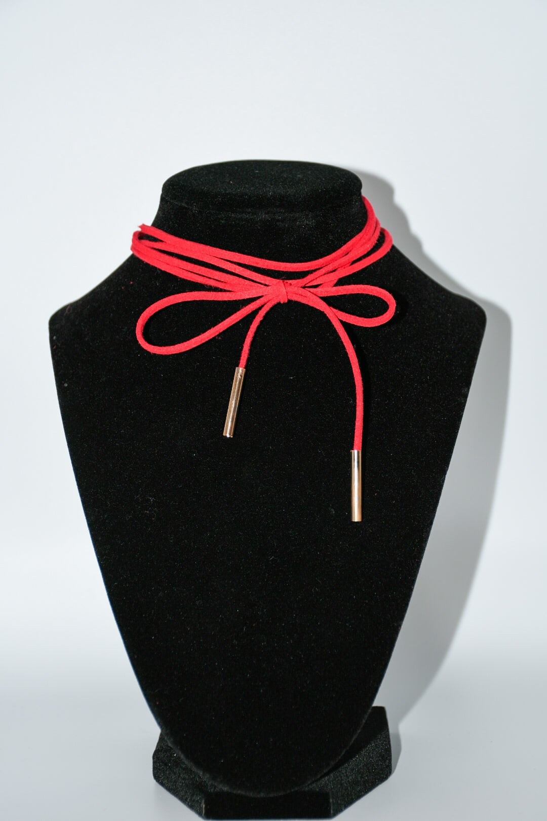 City Sleek Tie Choker